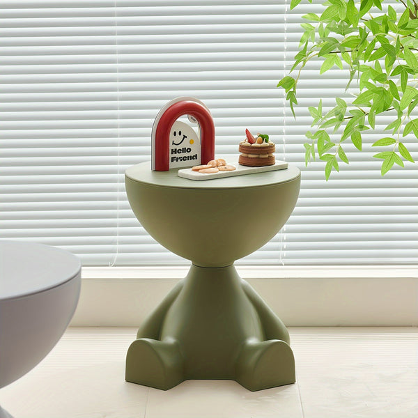 Pink Cartoon-Style Small Side Table - Space-Saving Lightweight Plastic Accent Table for Living Room, Bedroom